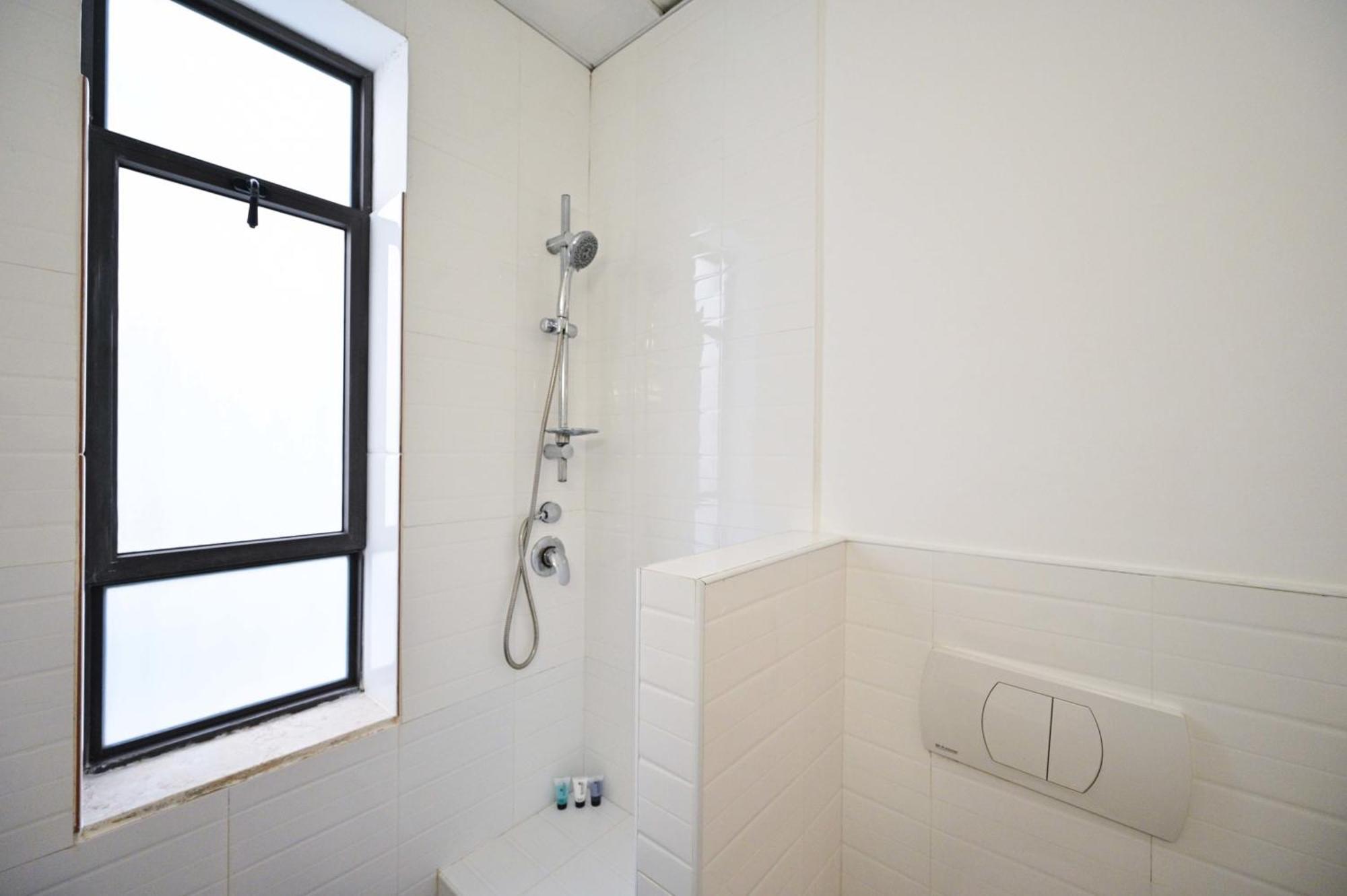 Nice 2Br Near Gordon Beach By Holyguest Tel-Aviv Kültér fotó