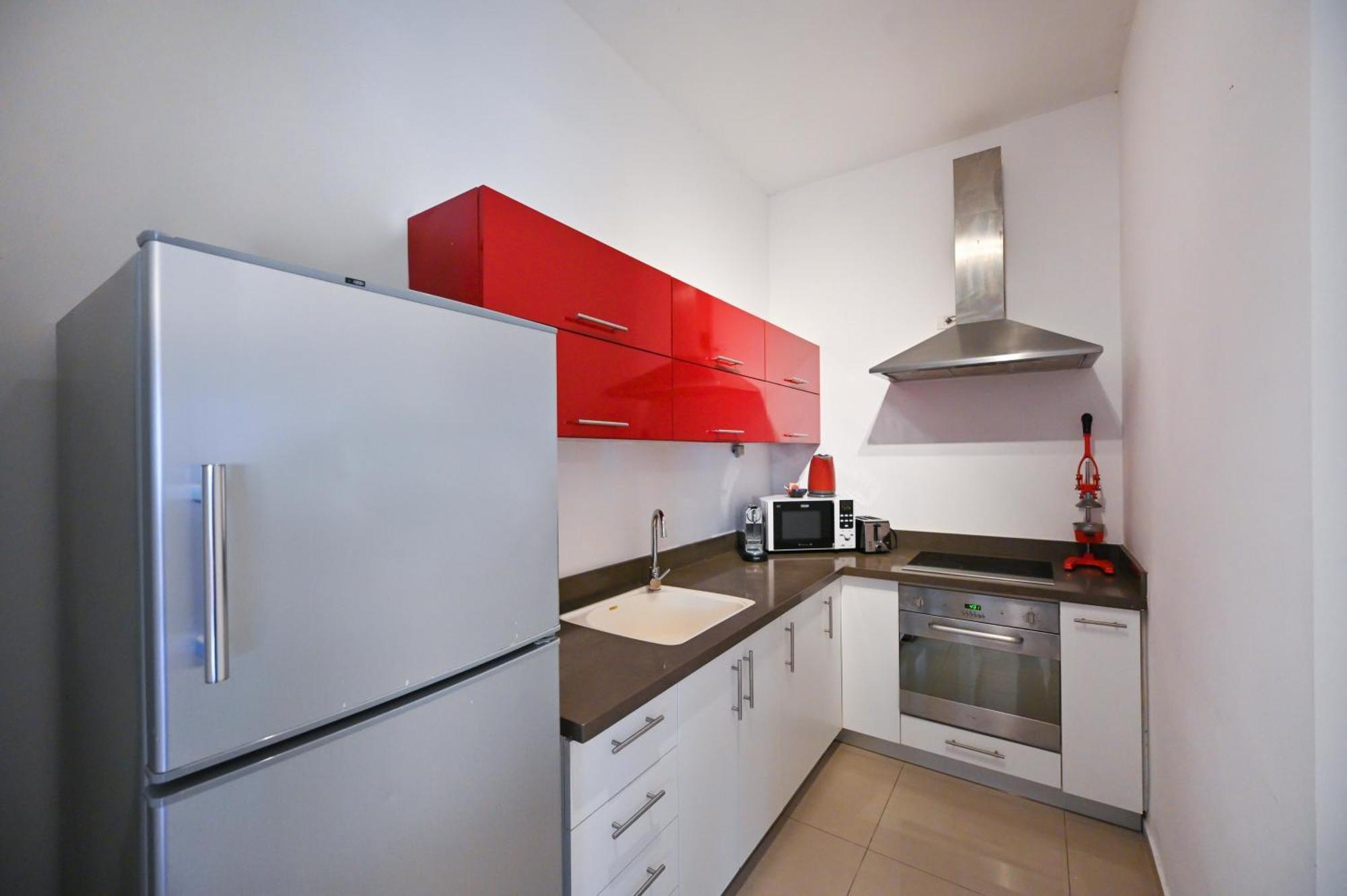 Nice 2Br Near Gordon Beach By Holyguest Tel-Aviv Kültér fotó